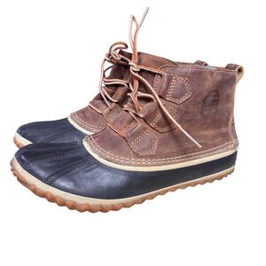 Sorel Out N About Waterproof Brown Leather Duck Boots – Women’s Sz 8.5